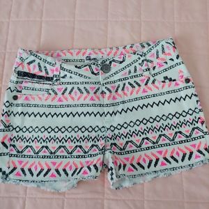 Cool patterns short